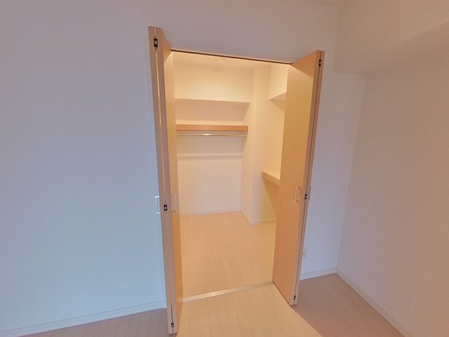 収納　※写真は別号室のものですので現状優先とさせていただきます