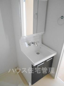 洗面設備　洗髪洗面化粧台