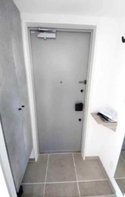 玄関　別部屋画像参照