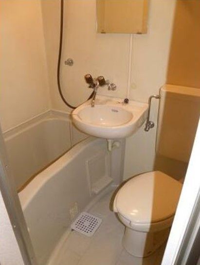 バス・シャワールーム