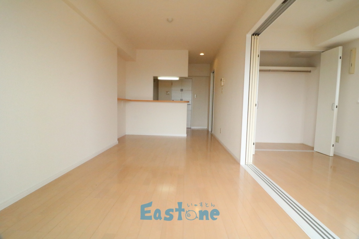 居室・リビング　9帖とゆったりしたリビング