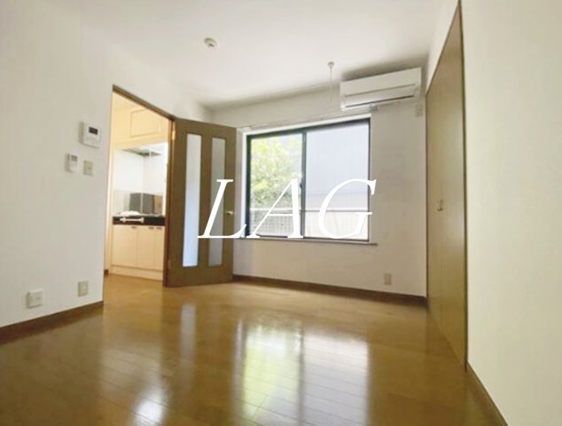 居室・リビング　洋室のお部屋です。