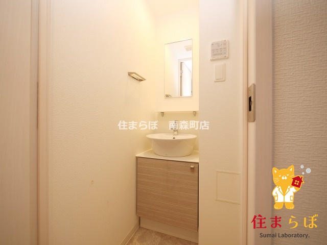 洗面設備　「日常をちょっと特別に、そんな暮らしを描いてみませんか？」