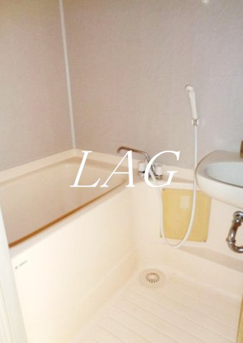 バス・シャワールーム　お風呂です。