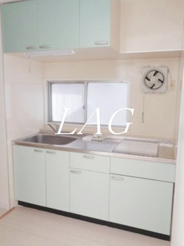 キッチン　キッチンです。