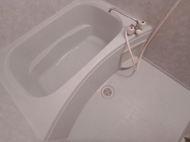 バス・シャワールーム　バスルーム