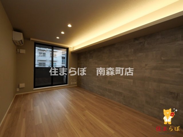 居室・リビング　「“合う暮らし”を、LINEで一緒に描こう。」