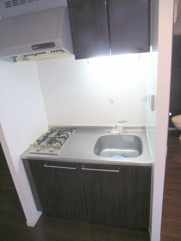 キッチン　※別号室の参考写真になります。