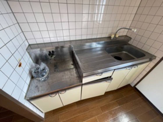 キッチン　※別号室の写真です。