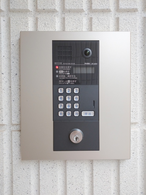 セキュリティ　★オートロック付きです★