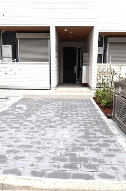 エントランス　エントランス