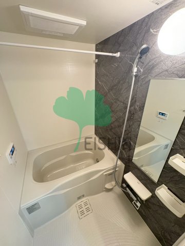 バス・シャワールーム　清潔感のある浴室です！