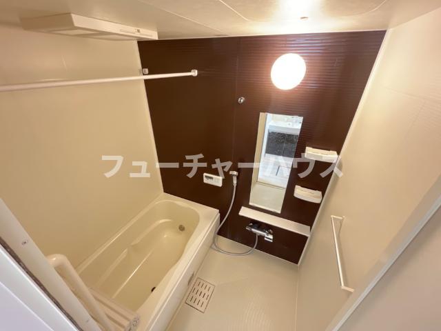 バス・シャワールーム　ユニットバス（イメージ）