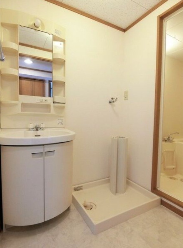 洗面設備　図面と現状に相違がある場合には現状を優先