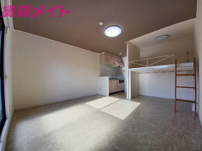 居室・リビング　同タイプ別部屋写真