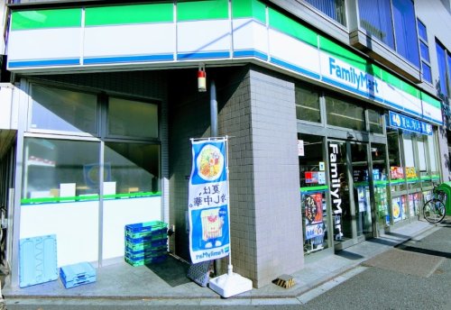 コンビニ　ファミリーマート 深川高橋店（コンビニ）まで145m