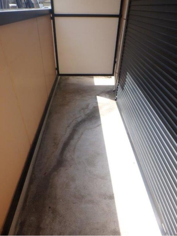 バルコニー　図面と現状に相違がある場合には現状を優先