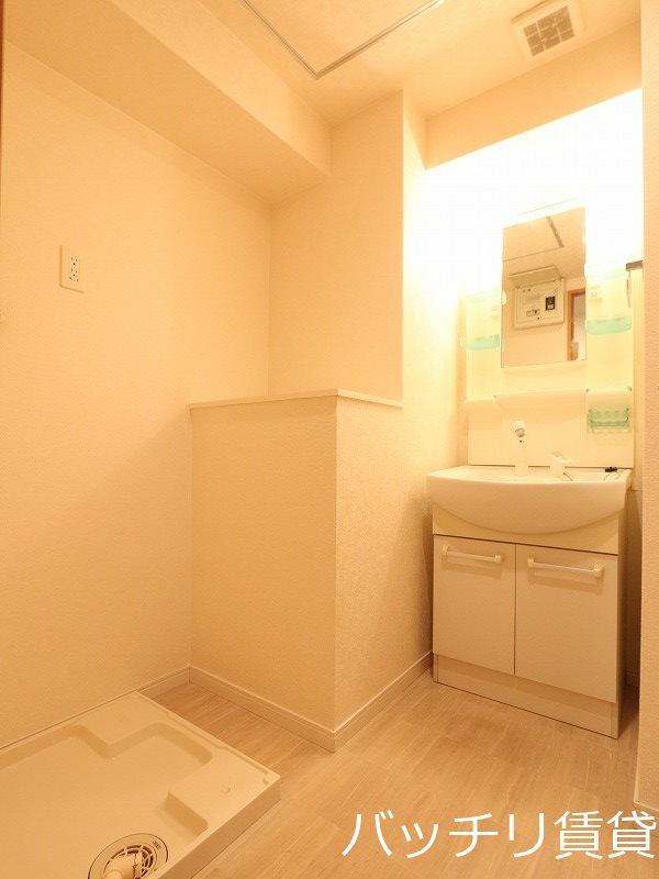 洗面設備　画像は同シリーズタイプの為、現状優先になります。