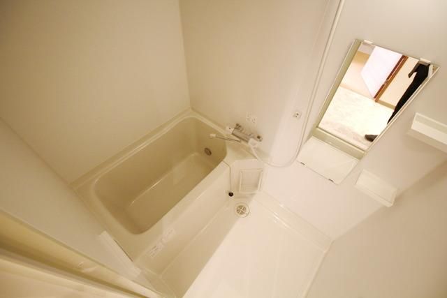 バス・シャワールーム　★追い焚き機能、浴室乾燥機付バスルーム★