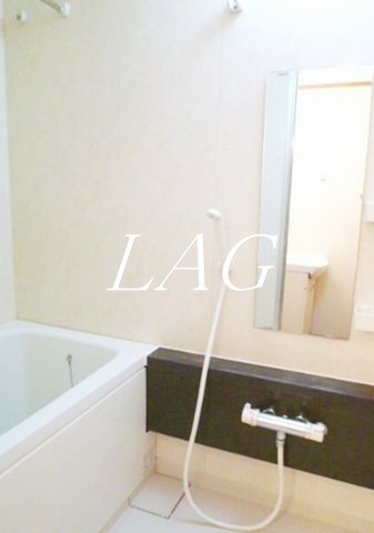 バス・シャワールーム　お風呂です。