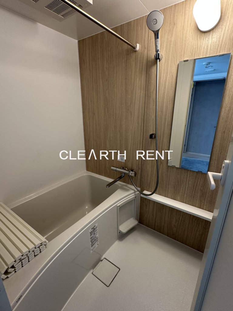 バス・シャワールーム　浴室乾燥機付き