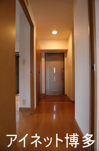 玄関　広々とした玄関ですね