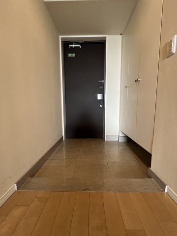 玄関　別部屋参照