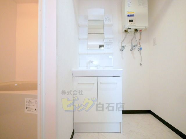 洗面設備　シャンプードレッサー完備しています♪