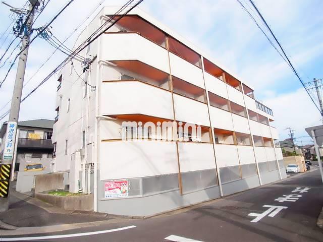 建物外観　オシャレな白い外観