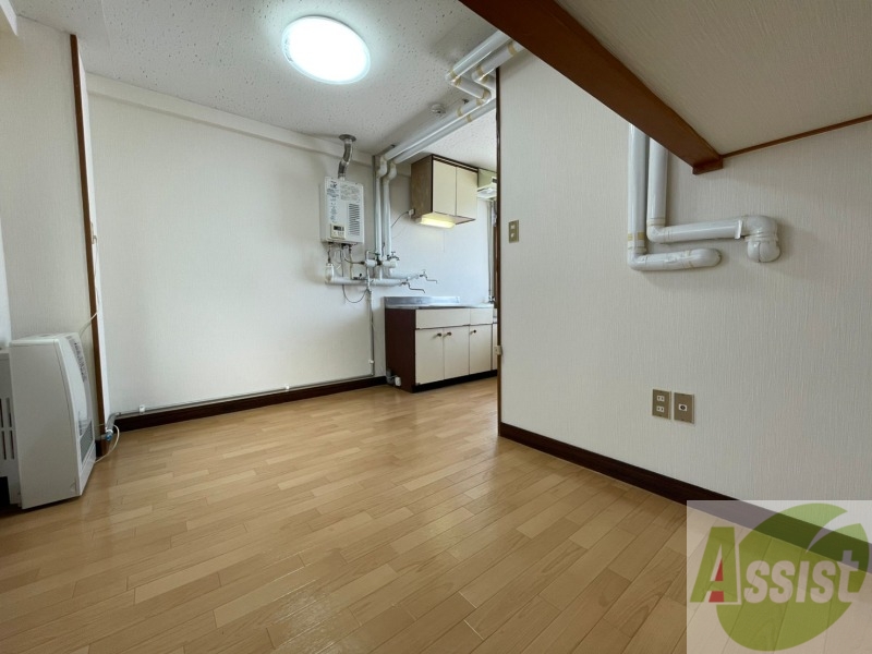 居室・リビング　広くてキレイなお部屋が広がっていて、充実した生活が送れそう。