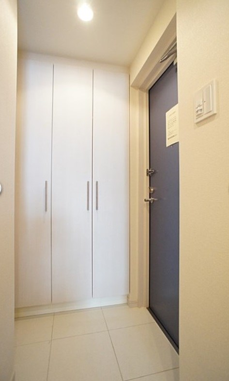 玄関　★見学予約受付中★