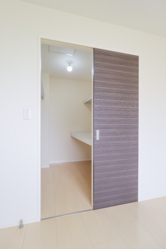 収納　図面と現状に相違がある場合には現状を優先