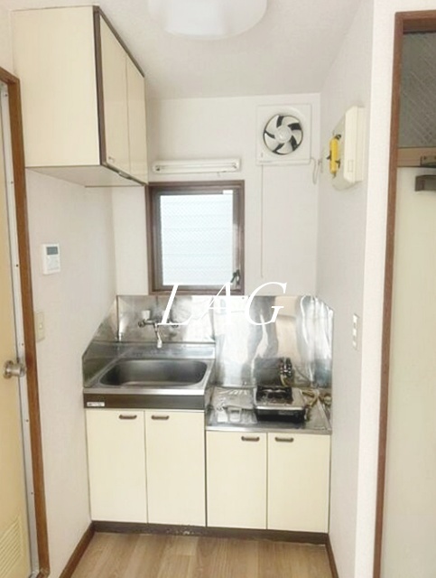 キッチン　キッチンです。