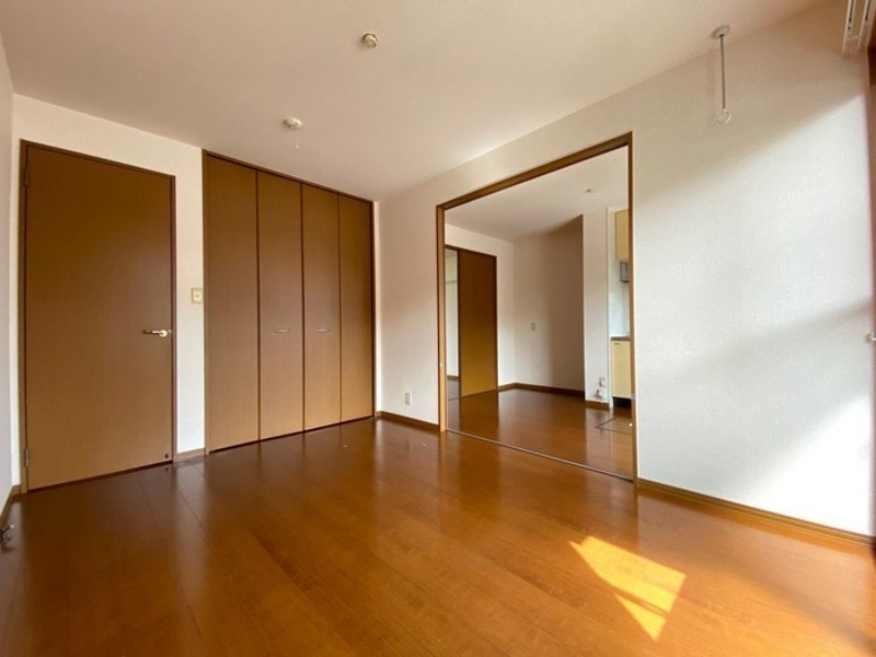 居室・リビング　図面と現状に相違がある場合には現状を優先