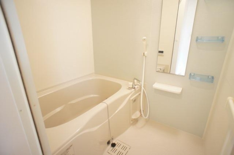 バス・シャワールーム　図面と現状に相違がある場合には現状を優先