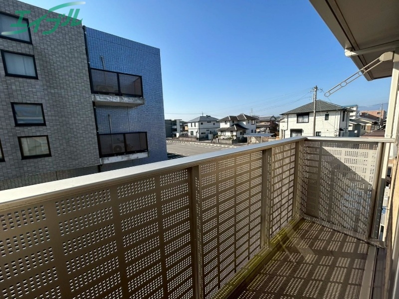 バルコニー　同型別部屋参照