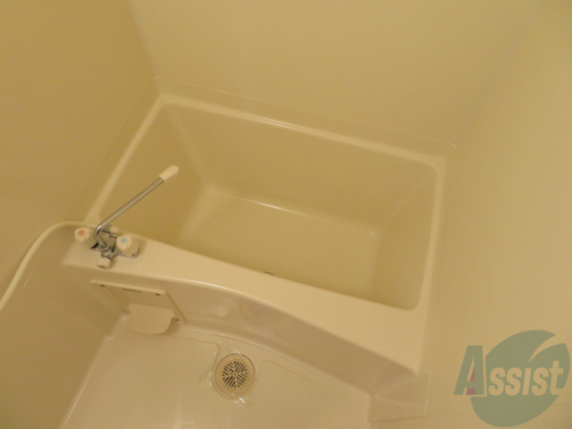 バス・シャワールーム　疲れた時はゆっくり湯船につかってみてはいかがでしょうか。