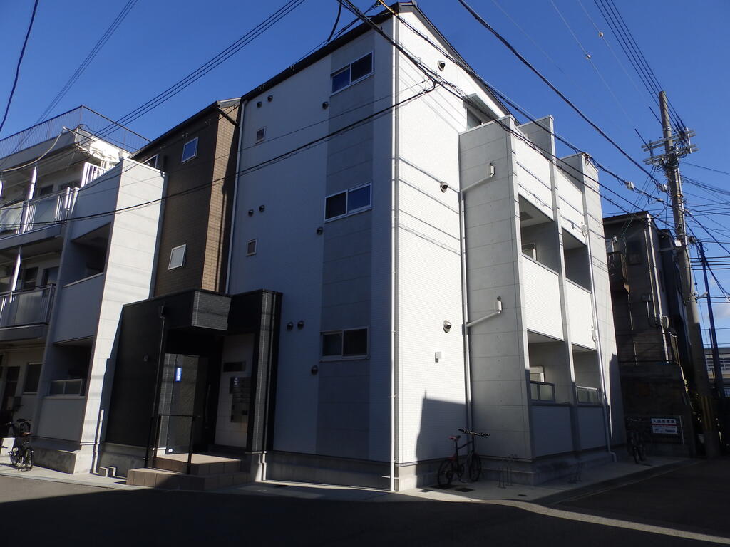 建物外観　2020年2月完成