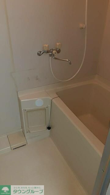 バス・シャワールーム　※同建物別室の参考写真です　現況優先