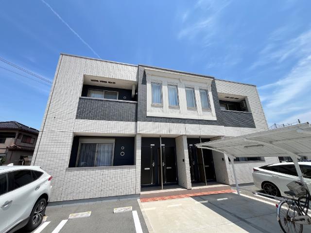 建物外観　外観写真（昼）