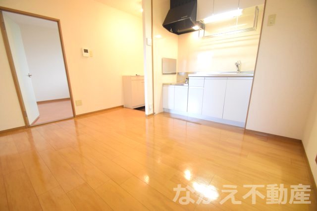 居室・リビング　使いやすい居間です