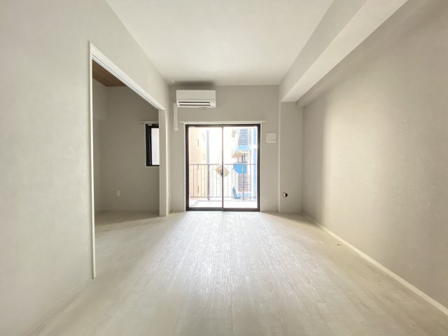 居室・リビング　同一タイプです。