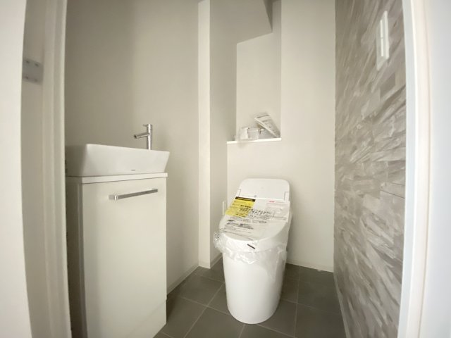 トイレ　同一タイプです。