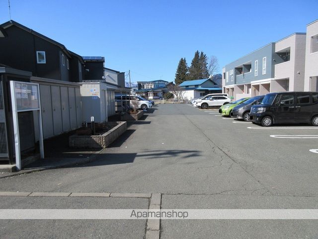 その他　周辺道路（その他）まで0m