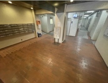 エントランス　エントランス