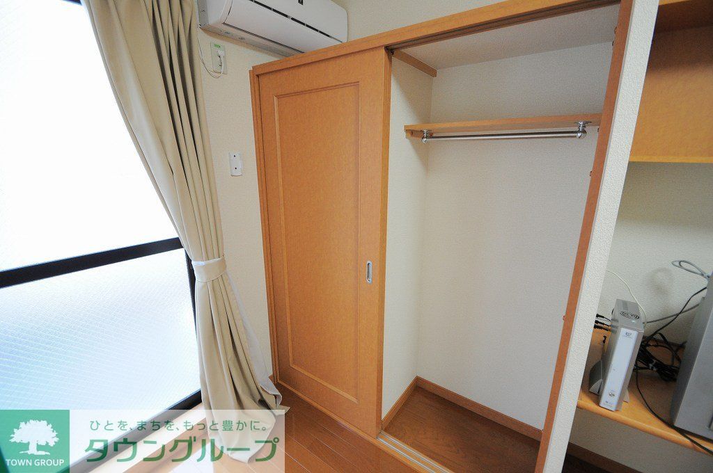 収納　「同タイプの部屋の写真です」「現況優先」