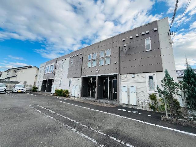 建物外観　外観写真（昼）