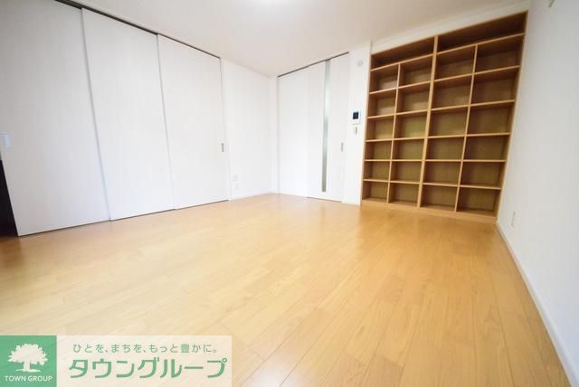 居室・リビング　広い居室８帖