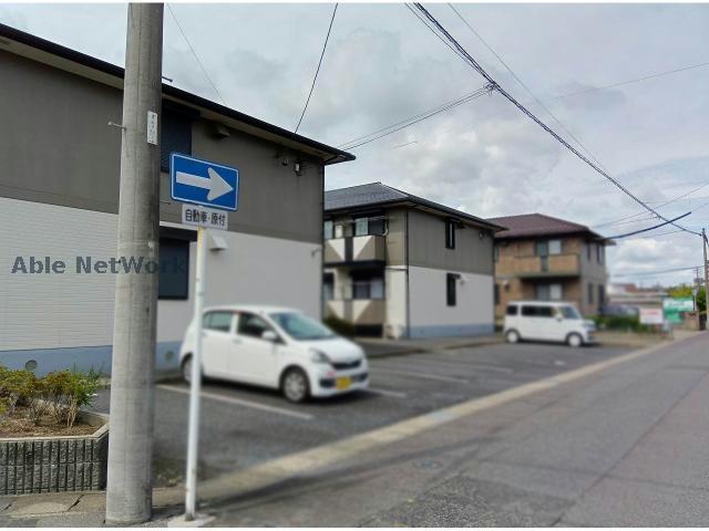 駐車場　駐車場