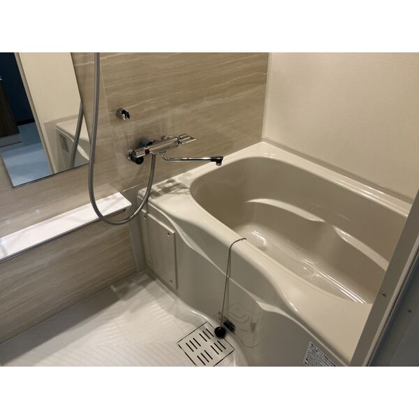 バス・シャワールーム　※別部屋参考写真となります※